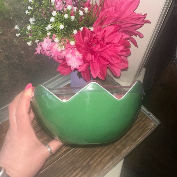 Watermelon-Themed Serving Bowl Set with Utensils ~ NWT - Picture 8 of 10